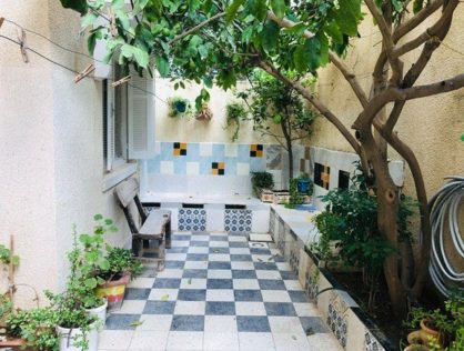 Vente Deux Maisons et un Studio à Hammamet